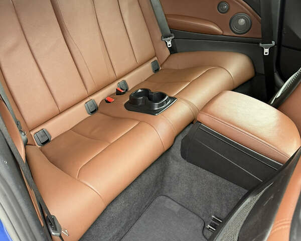 Синий БМВ 2 Серия, объемом двигателя 2.98 л и пробегом 140 тыс. км за 18500 $, фото 18 на Automoto.ua