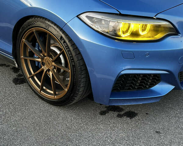 Синий БМВ 2 Серия, объемом двигателя 2.98 л и пробегом 50 тыс. км за 22999 $, фото 9 на Automoto.ua