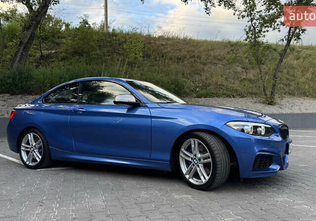 Синий БМВ 2 Серия, объемом двигателя 3 л и пробегом 117 тыс. км за 29000 $, фото 4 на Automoto.ua