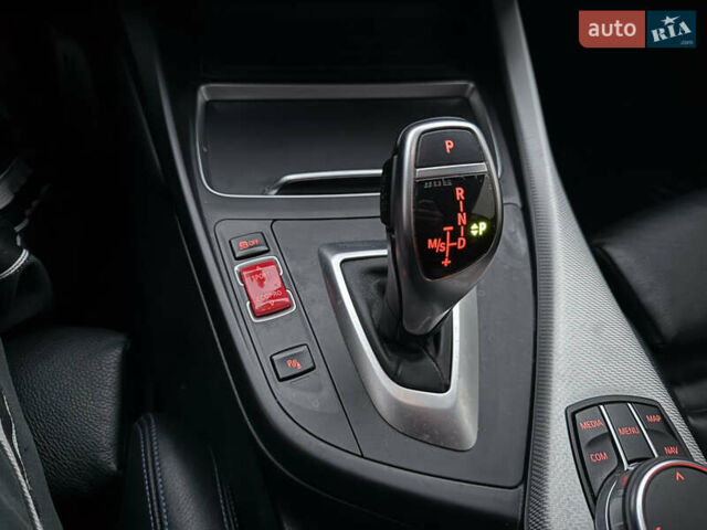 Синій БМВ 2 Серія, об'ємом двигуна 3 л та пробігом 73 тис. км за 26800 $, фото 24 на Automoto.ua