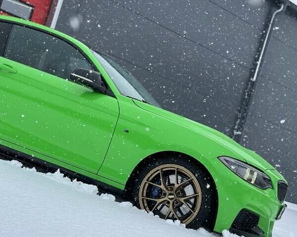Зеленый БМВ 2 Серия, объемом двигателя 3 л и пробегом 117 тыс. км за 23000 $, фото 1 на Automoto.ua