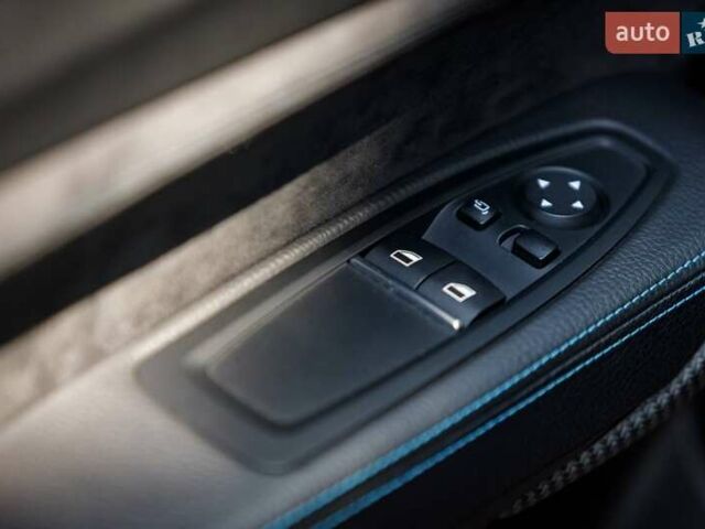 Оранжевый БМВ 2 Серия, объемом двигателя 3 л и пробегом 93 тыс. км за 33000 $, фото 36 на Automoto.ua