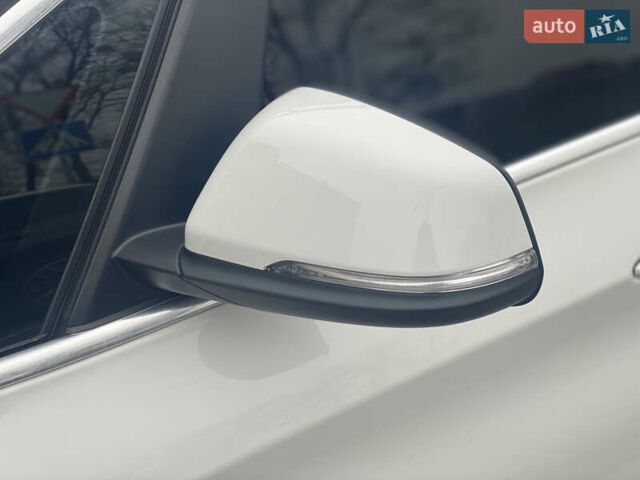 Белый БМВ 2 Series Active Tourer, объемом двигателя 2 л и пробегом 176 тыс. км за 16300 $, фото 4 на Automoto.ua