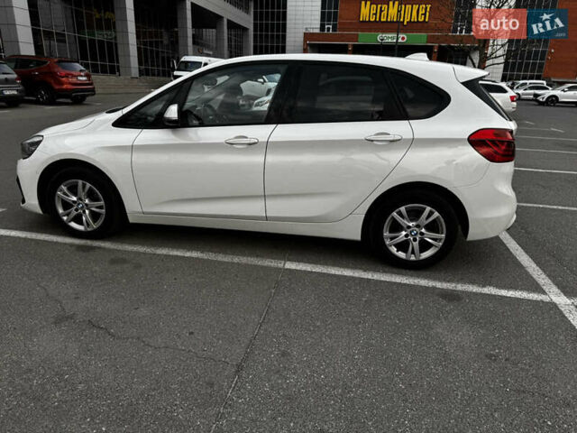 Белый БМВ 2 Series Active Tourer, объемом двигателя 2 л и пробегом 154 тыс. км за 18500 $, фото 2 на Automoto.ua