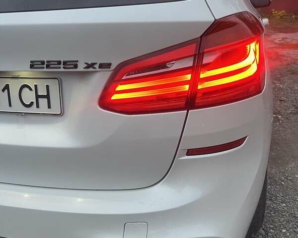 БМВ 2 Series Active Tourer 2019 в Хмельницком на Automoto.ua Белый БМВ 2 Series Active Tourer, объемом двигателя 1.5 л и пробегом 80 тыс. км за 23800 $, фото 8 на Automoto.ua