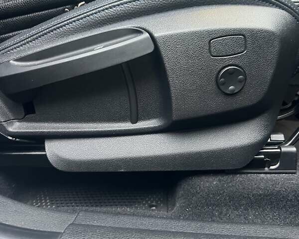 БМВ 2 Series Active Tourer 2019 в Хмельницком на Automoto.ua Белый БМВ 2 Series Active Tourer, объемом двигателя 1.5 л и пробегом 80 тыс. км за 23800 $, фото 22 на Automoto.ua