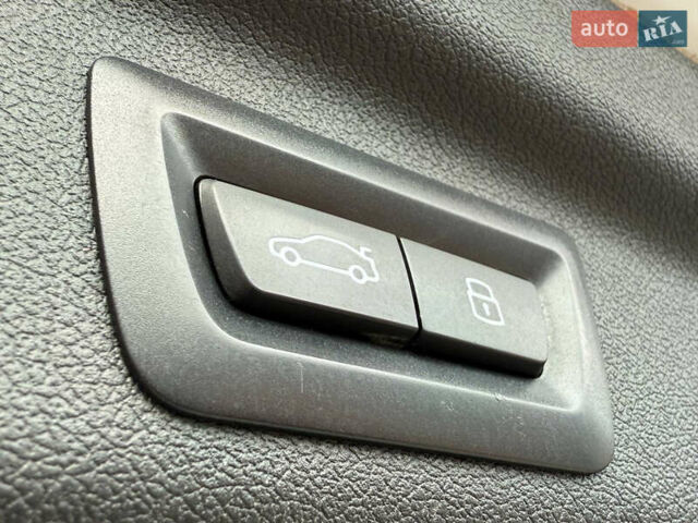 Белый БМВ 2 Series Active Tourer, объемом двигателя 2 л и пробегом 95 тыс. км за 29900 $, фото 48 на Automoto.ua