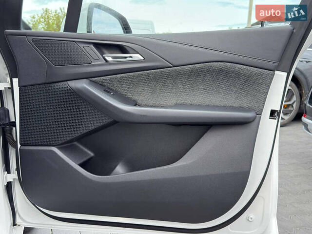 Белый БМВ 2 Series Active Tourer, объемом двигателя 2 л и пробегом 95 тыс. км за 29900 $, фото 22 на Automoto.ua