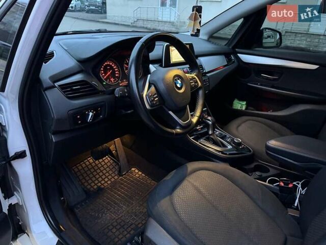 Белый БМВ 2 Series Active Tourer, объемом двигателя 2 л и пробегом 156 тыс. км за 15200 $, фото 13 на Automoto.ua