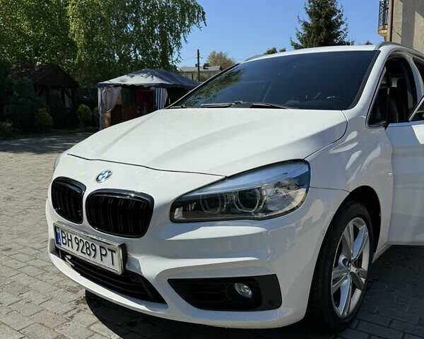 Белый БМВ 2 Series Active Tourer, объемом двигателя 2 л и пробегом 80 тыс. км за 14800 $, фото 4 на Automoto.ua