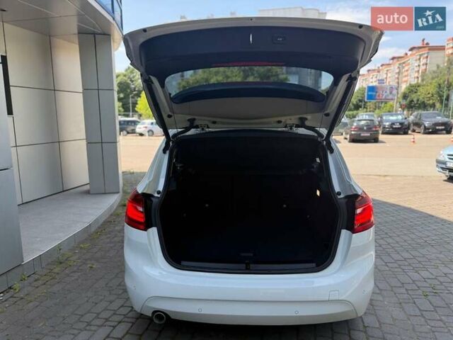 Белый БМВ 2 Series Active Tourer, объемом двигателя 2 л и пробегом 162 тыс. км за 14700 $, фото 22 на Automoto.ua