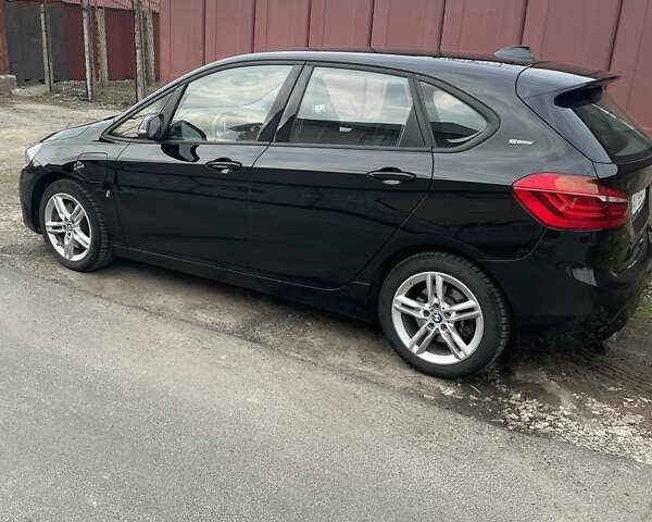 Черный БМВ 2 Series Active Tourer, объемом двигателя 1.5 л и пробегом 65 тыс. км за 23500 $, фото 2 на Automoto.ua