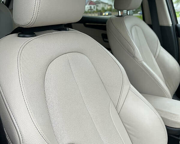 Коричневый БМВ 2 Series Active Tourer, объемом двигателя 1.5 л и пробегом 72 тыс. км за 28982 $, фото 44 на Automoto.ua