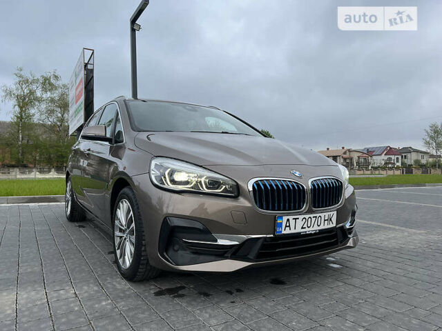 Коричневый БМВ 2 Series Active Tourer, объемом двигателя 1.5 л и пробегом 72 тыс. км за 28982 $, фото 1 на Automoto.ua