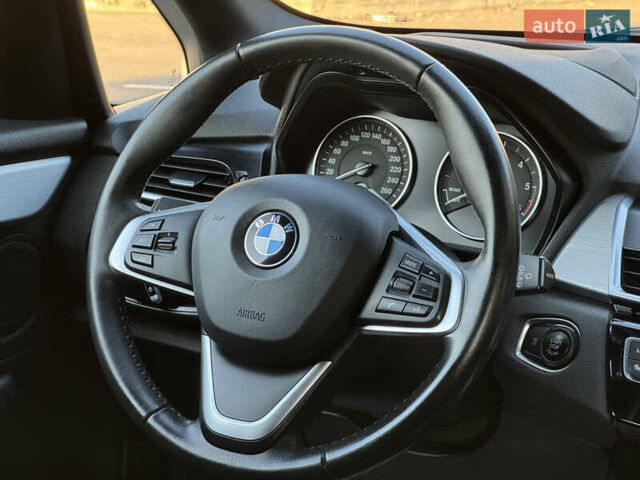Червоний БМВ 2 Series Active Tourer, об'ємом двигуна 2 л та пробігом 218 тис. км за 15650 $, фото 79 на Automoto.ua
