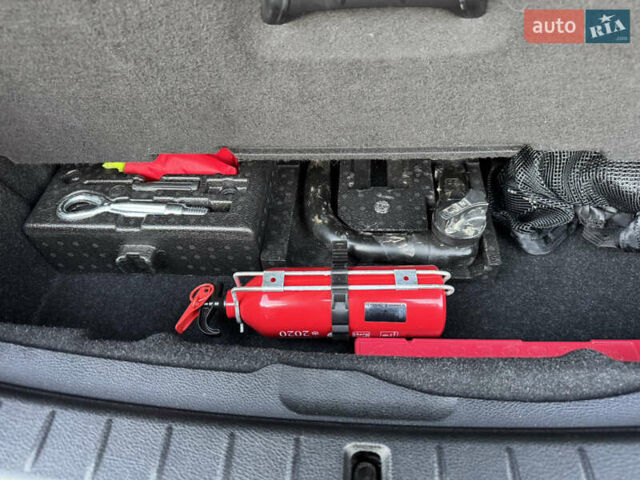 Червоний БМВ 2 Series Active Tourer, об'ємом двигуна 2 л та пробігом 218 тис. км за 15650 $, фото 94 на Automoto.ua