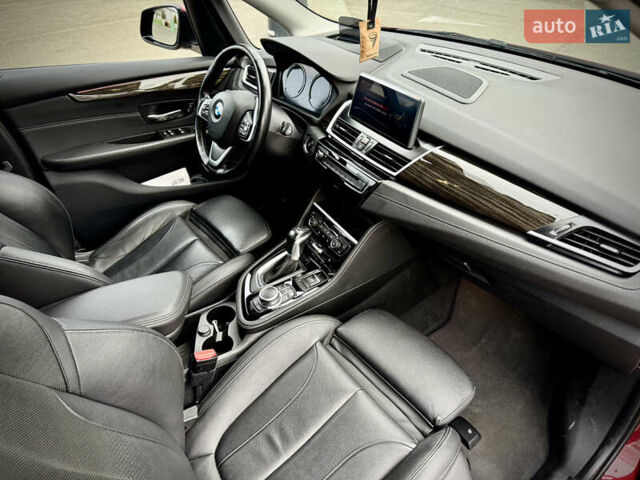 БМВ 2 Series Active Tourer 2020 в Киеве на Automoto.ua Красный БМВ 2 Series Active Tourer, объемом двигателя 1.5 л и пробегом 52 тыс. км за 31500 $, фото 20 на Automoto.ua
