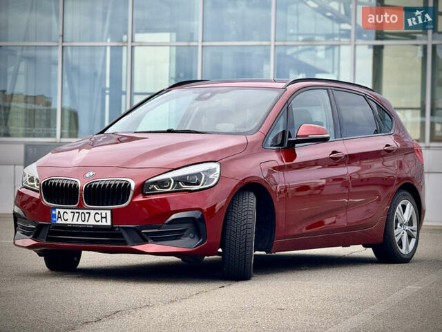 БМВ 2 Series Active Tourer 2020 в Киеве на Automoto.ua Красный БМВ 2 Series Active Tourer, объемом двигателя 1.5 л и пробегом 52 тыс. км за 31500 $, фото 3 на Automoto.ua