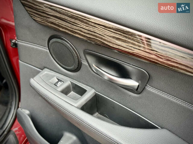 БМВ 2 Series Active Tourer 2020 в Киеве на Automoto.ua Красный БМВ 2 Series Active Tourer, объемом двигателя 1.5 л и пробегом 52 тыс. км за 31500 $, фото 19 на Automoto.ua