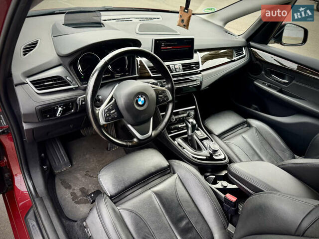 БМВ 2 Series Active Tourer 2020 в Киеве на Automoto.ua Красный БМВ 2 Series Active Tourer, объемом двигателя 1.5 л и пробегом 52 тыс. км за 31500 $, фото 11 на Automoto.ua