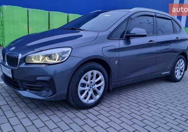 Серый БМВ 2 Series Active Tourer, объемом двигателя 1.5 л и пробегом 200 тыс. км за 18900 $, фото 4 на Automoto.ua
