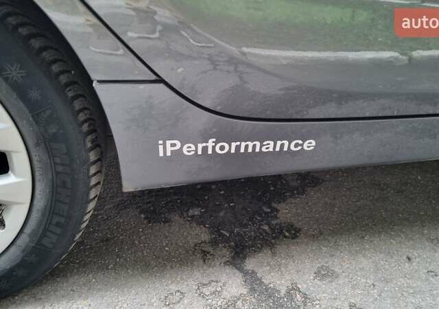 Серый БМВ 2 Series Active Tourer, объемом двигателя 1.5 л и пробегом 199 тыс. км за 18500 $, фото 11 на Automoto.ua