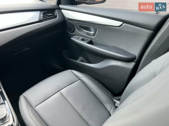 Серый БМВ 2 Series Active Tourer, объемом двигателя 1.5 л и пробегом 164 тыс. км за 18500 $, фото 47 на Automoto.ua