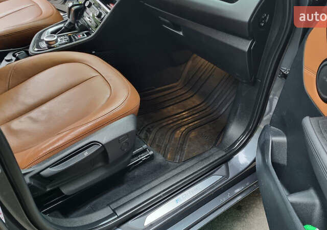Серый БМВ 2 Series Active Tourer, объемом двигателя 1.5 л и пробегом 199 тыс. км за 22999 $, фото 26 на Automoto.ua