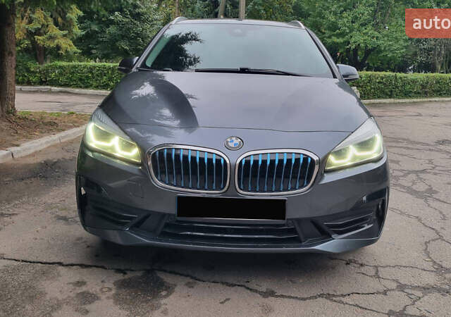 Серый БМВ 2 Series Active Tourer, объемом двигателя 1.5 л и пробегом 199 тыс. км за 22999 $, фото 2 на Automoto.ua
