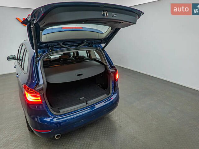 Синій БМВ 2 Series Active Tourer, об'ємом двигуна 2 л та пробігом 127 тис. км за 16725 $, фото 6 на Automoto.ua