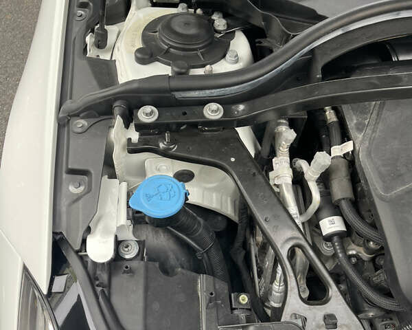 Білий БМВ 2 Series Gran Coupe, об'ємом двигуна 2 л та пробігом 22 тис. км за 25000 $, фото 7 на Automoto.ua