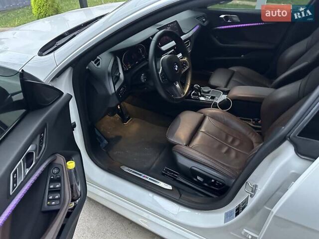 Белый БМВ 2 Series Gran Coupe, объемом двигателя 2 л и пробегом 48 тыс. км за 29999 $, фото 17 на Automoto.ua