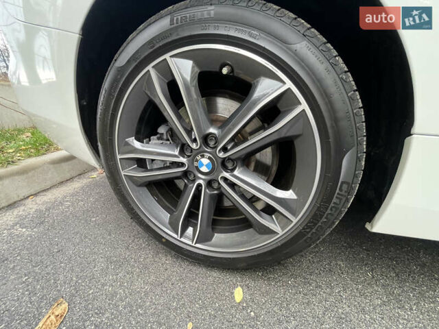 Білий БМВ 2 Series Gran Coupe, об'ємом двигуна 2 л та пробігом 22 тис. км за 25000 $, фото 18 на Automoto.ua