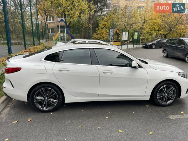 Білий БМВ 2 Series Gran Coupe, об'ємом двигуна 2 л та пробігом 22 тис. км за 25000 $, фото 29 на Automoto.ua