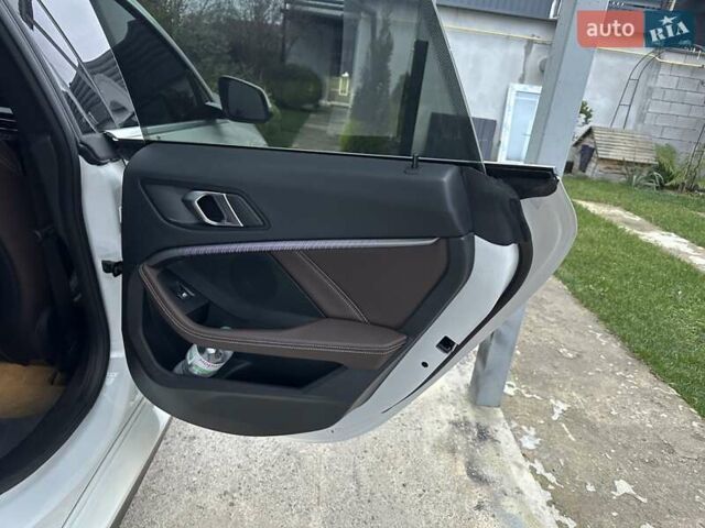 Белый БМВ 2 Series Gran Coupe, объемом двигателя 2 л и пробегом 48 тыс. км за 29999 $, фото 14 на Automoto.ua