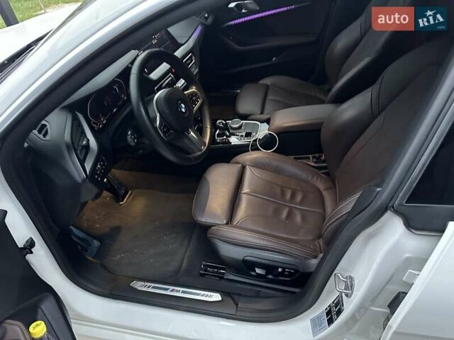 Белый БМВ 2 Series Gran Coupe, объемом двигателя 2 л и пробегом 48 тыс. км за 29999 $, фото 18 на Automoto.ua