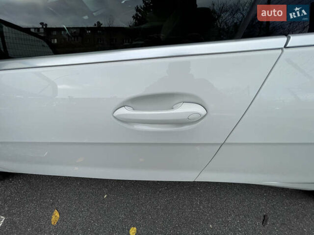 Білий БМВ 2 Series Gran Coupe, об'ємом двигуна 2 л та пробігом 22 тис. км за 25000 $, фото 10 на Automoto.ua