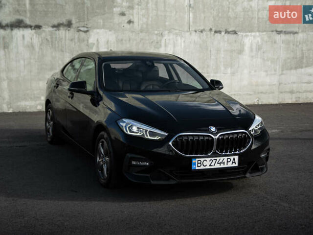 Черный БМВ 2 Series Gran Coupe, объемом двигателя 1.5 л и пробегом 40 тыс. км за 29000 $, фото 3 на Automoto.ua