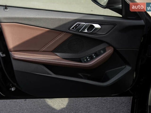 Черный БМВ 2 Series Gran Coupe, объемом двигателя 1.5 л и пробегом 40 тыс. км за 29000 $, фото 19 на Automoto.ua