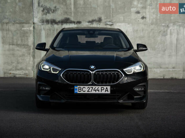 Черный БМВ 2 Series Gran Coupe, объемом двигателя 1.5 л и пробегом 40 тыс. км за 29000 $, фото 1 на Automoto.ua