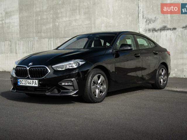 Черный БМВ 2 Series Gran Coupe, объемом двигателя 1.5 л и пробегом 40 тыс. км за 29000 $, фото 2 на Automoto.ua