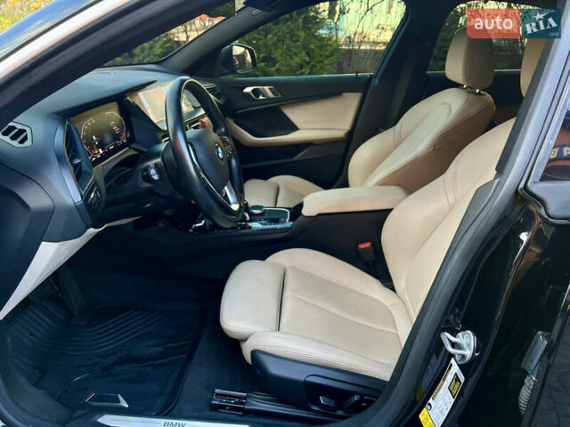 Черный БМВ 2 Series Gran Coupe, объемом двигателя 0 л и пробегом 39 тыс. км за 26500 $, фото 6 на Automoto.ua