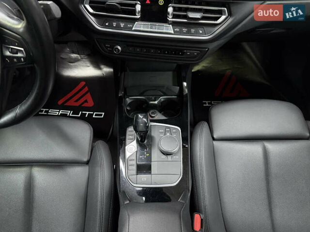 Сірий БМВ 2 Series Gran Coupe, об'ємом двигуна 2 л та пробігом 72 тис. км за 26900 $, фото 27 на Automoto.ua
