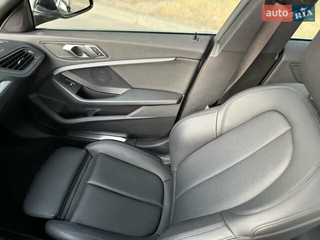 Серый БМВ 2 Series Gran Coupe, объемом двигателя 2 л и пробегом 58 тыс. км за 34999 $, фото 14 на Automoto.ua