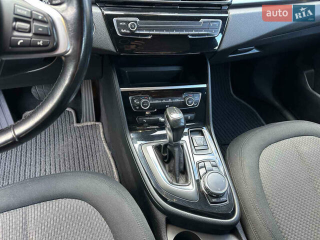 БМВ 2 Series Gran Tourer 2015 в Хмельницком на Automoto.ua Белый БМВ 2 Series Gran Tourer, объемом двигателя 2 л и пробегом 257 тыс. км за 13499 $, фото 16 на Automoto.ua
