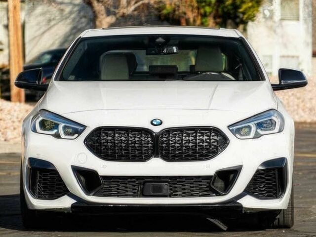 Белый БМВ 2 Series Gran Tourer, объемом двигателя 2 л и пробегом 30 тыс. км за 16900 $, фото 1 на Automoto.ua