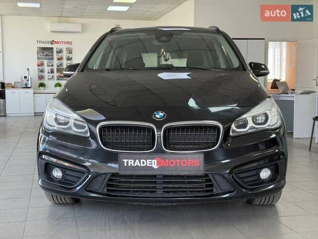 Черный БМВ 2 Series Gran Tourer, объемом двигателя 1.5 л и пробегом 247 тыс. км за 12290 $, фото 3 на Automoto.ua