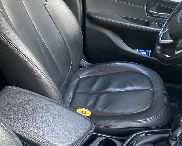 Чорний БМВ 2 Series Gran Tourer, об'ємом двигуна 2 л та пробігом 216 тис. км за 11000 $, фото 2 на Automoto.ua