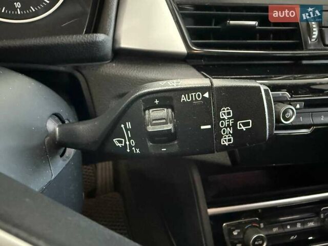 Черный БМВ 2 Series Gran Tourer, объемом двигателя 1.5 л и пробегом 247 тыс. км за 12290 $, фото 32 на Automoto.ua