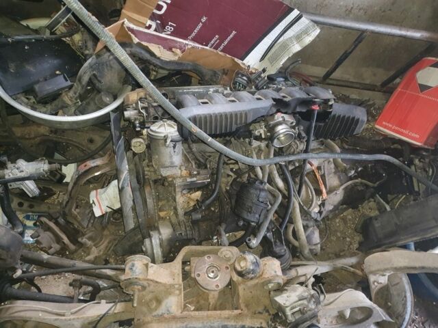 Черный БМВ 2 Series Gran Tourer, объемом двигателя 2 л и пробегом 80 тыс. км за 595 $, фото 2 на Automoto.ua